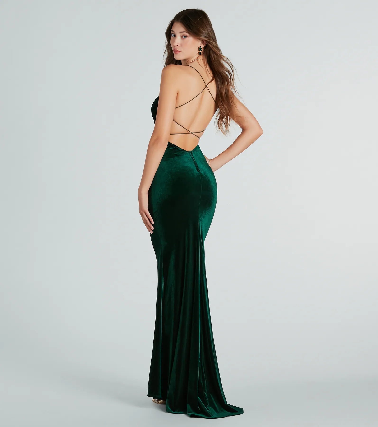 Premium Velvet Mermaid Gown by Brenda – Ultimate Red Carpet Elegance