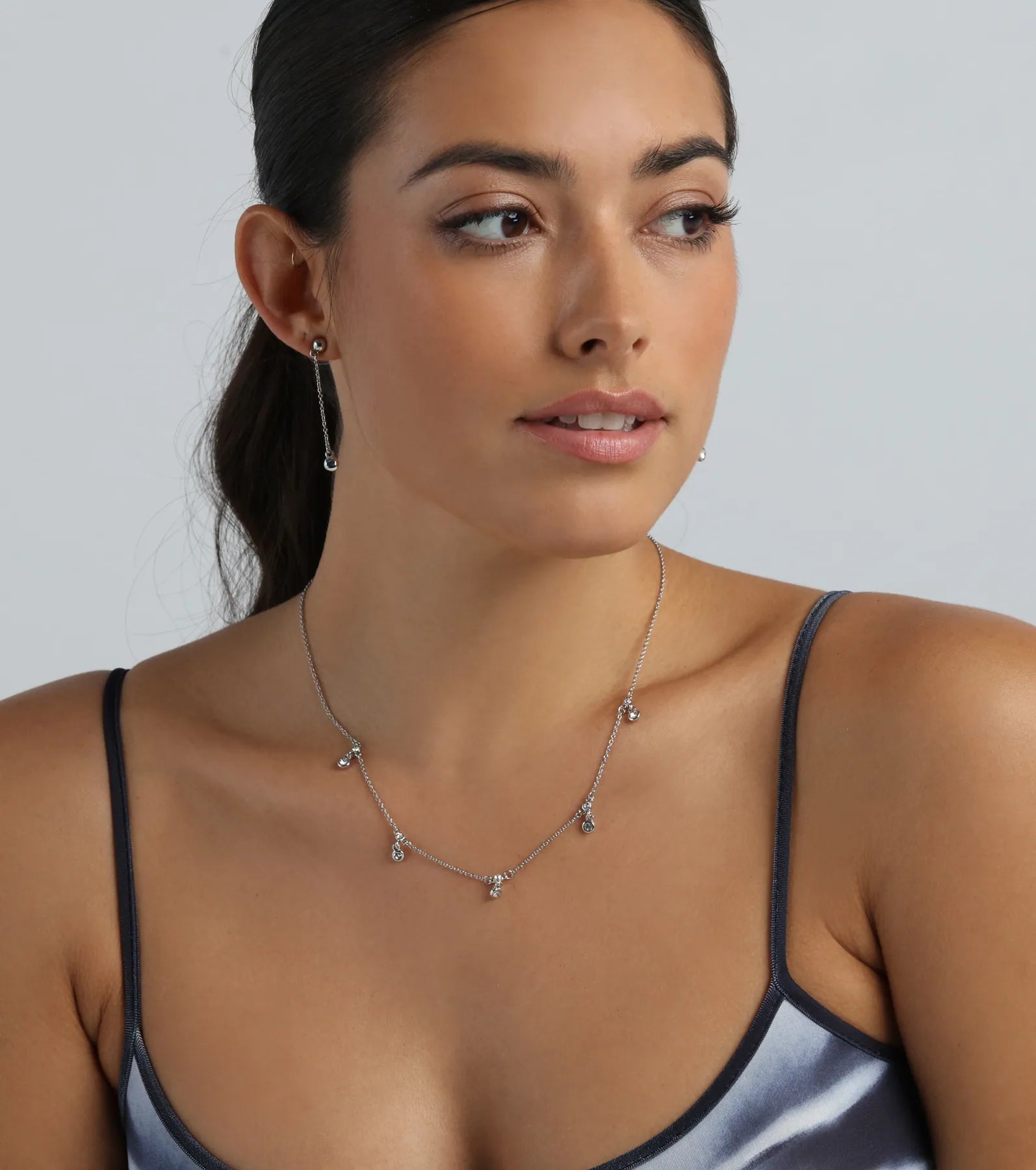 Ultimate Glam Rhinestone Necklace & Earrings Set - Effortless Sparkle