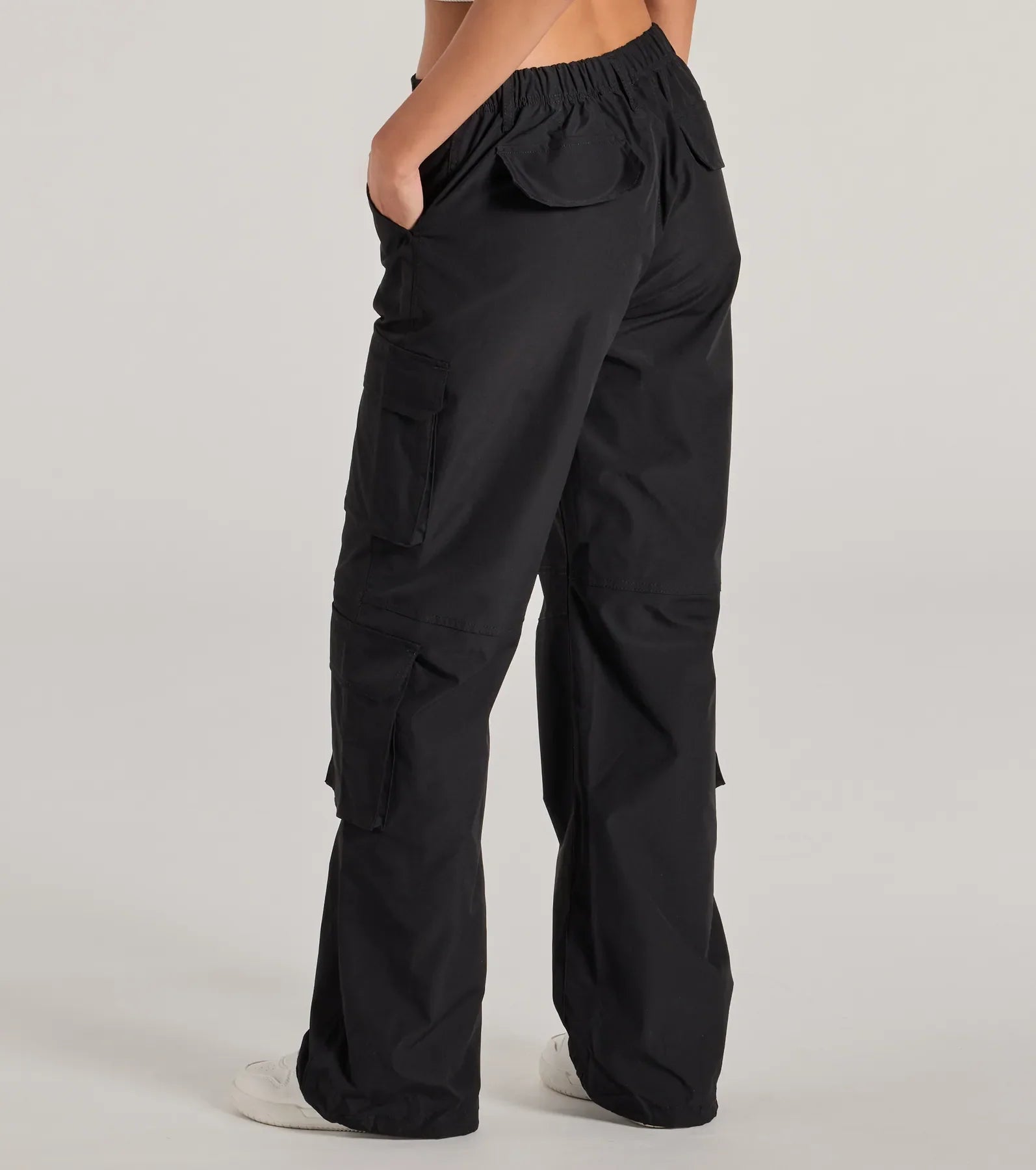 Ultimate High-Rise Cargo Pants - Stylish & Functional