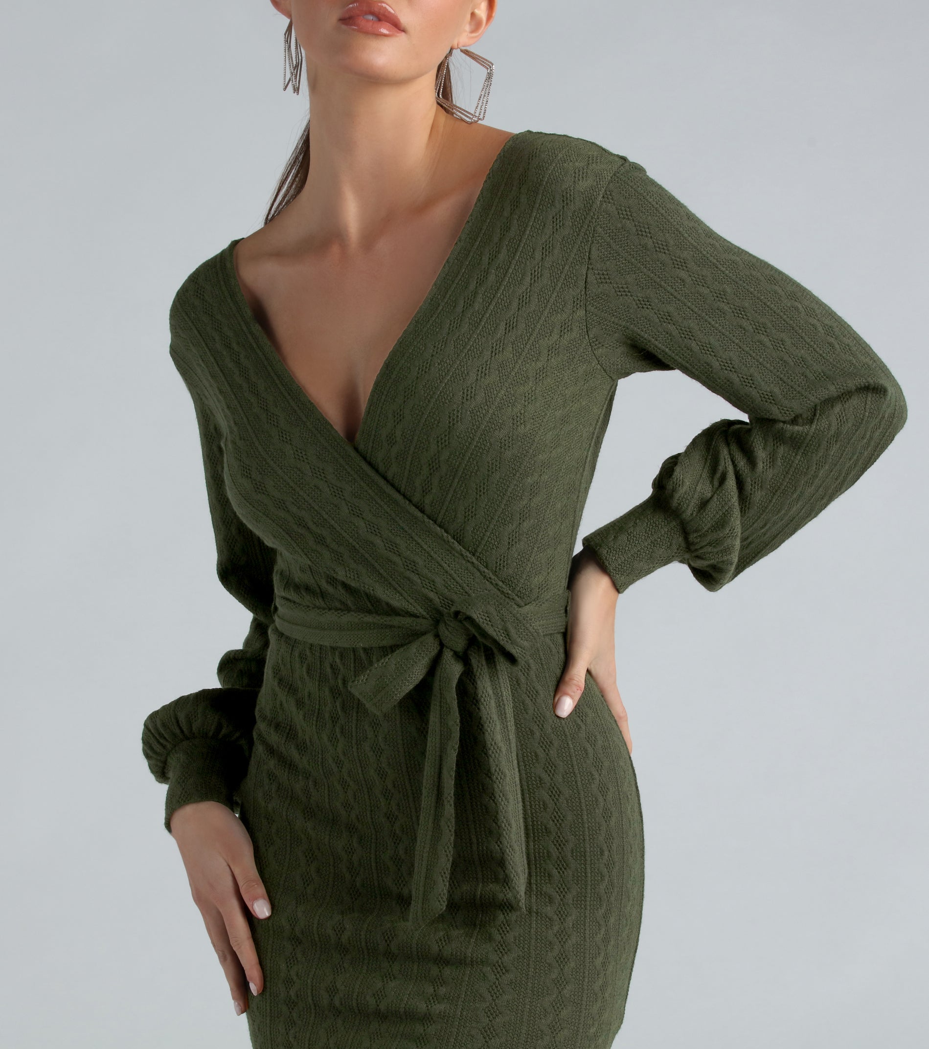 Ultimate Cozy Cable Knit Sweater Dress - Fall Fashion Essential