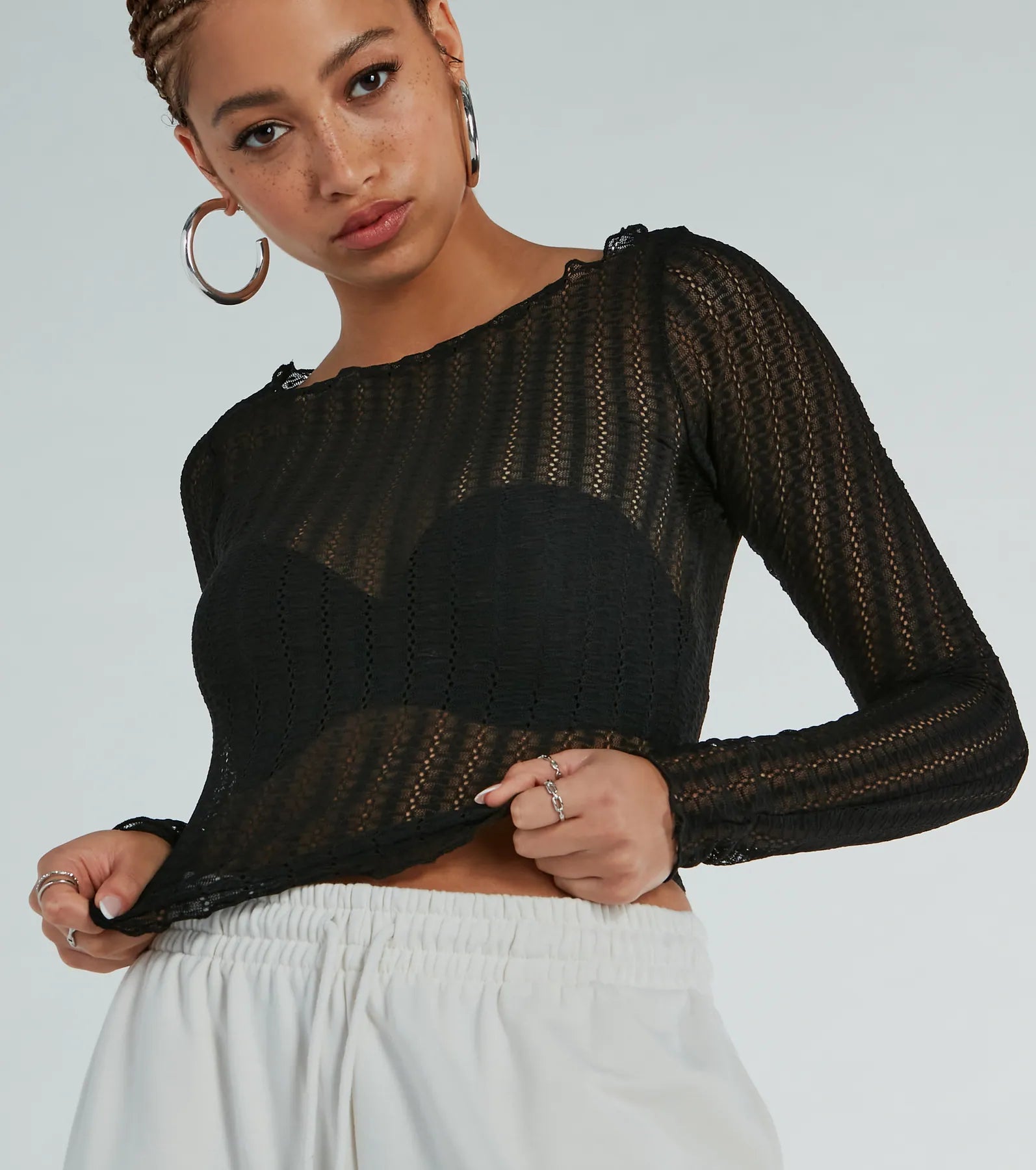 Ultimate Femme Lace Crop Top - Long Sleeve Elegance