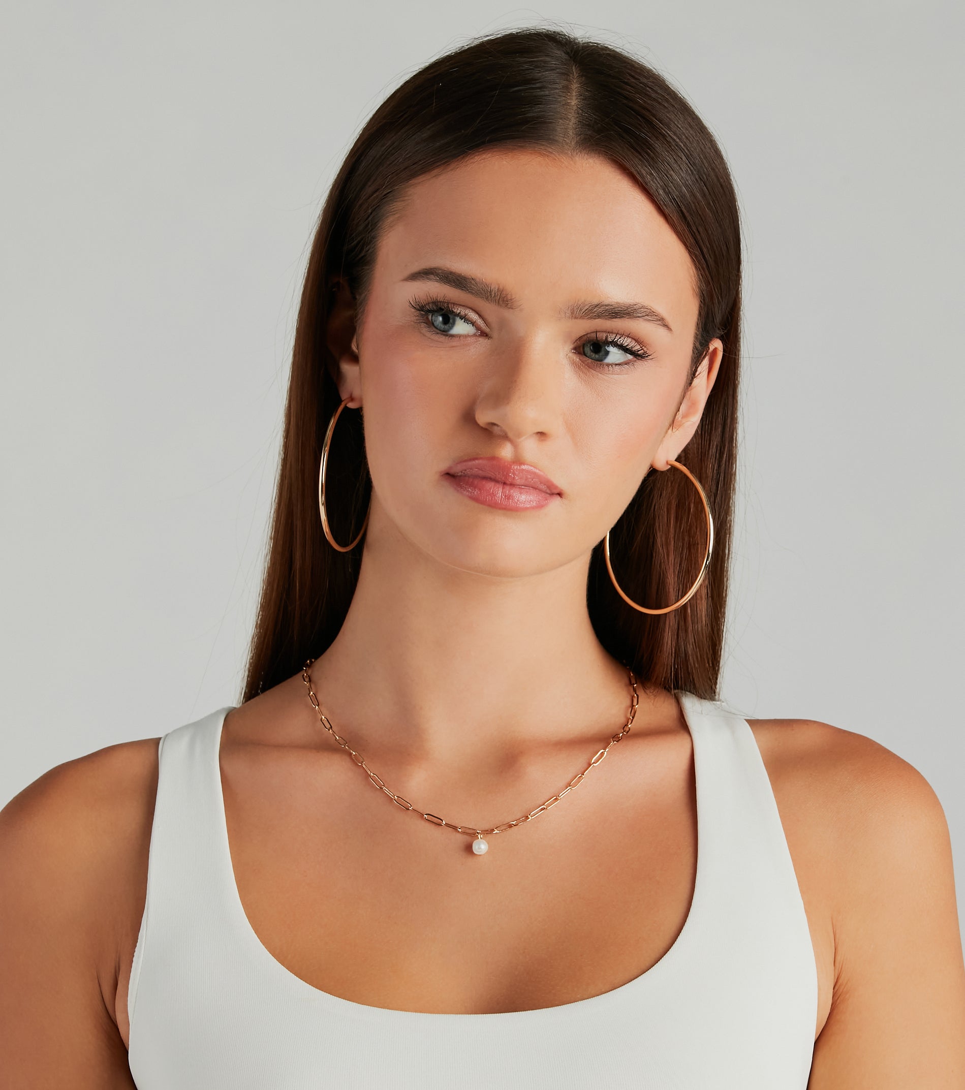 Ultimate Pearl Elegance Dainty Chain Necklace