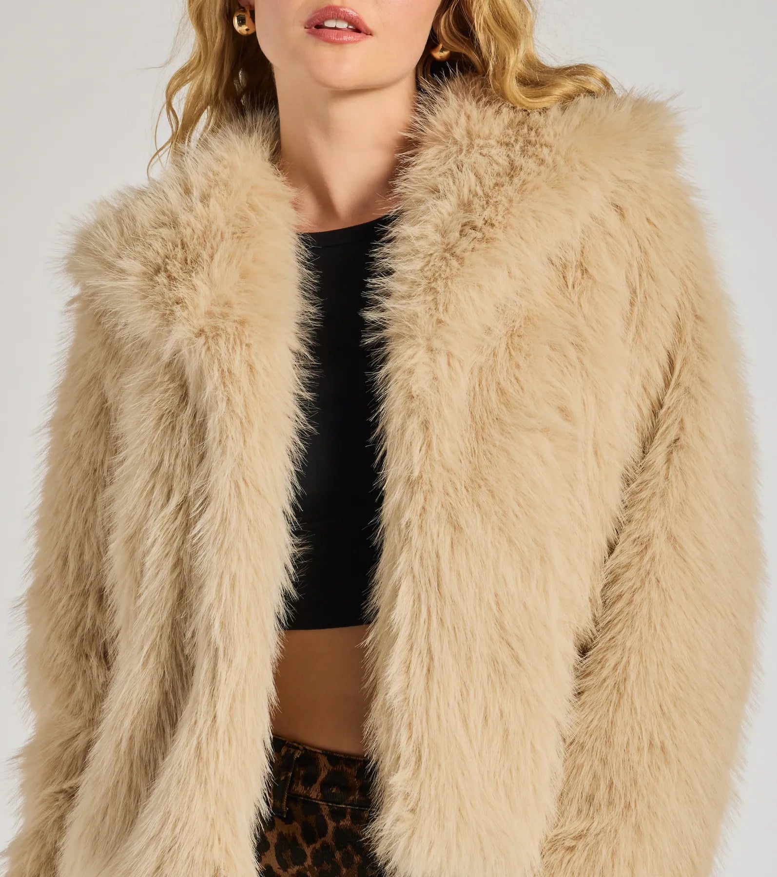 Premium Glam Aura Faux Fur Jacket - Ultimate Style Upgrade