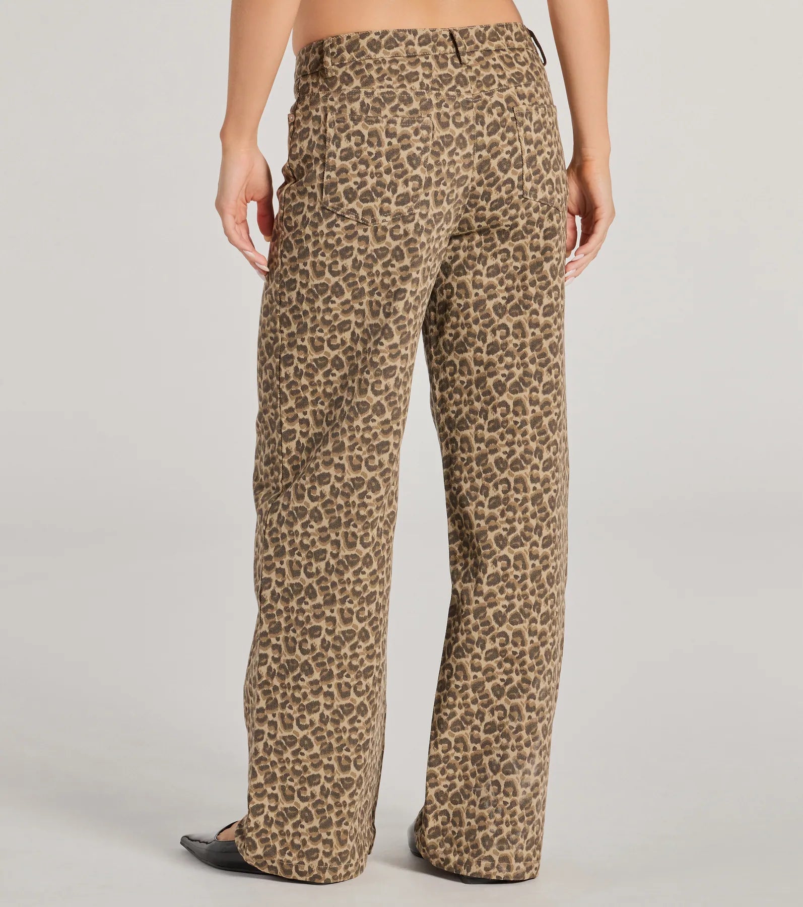 Premium Wildly Chic Leopard Print Baggy Pants - Ultimate Style Upgrade