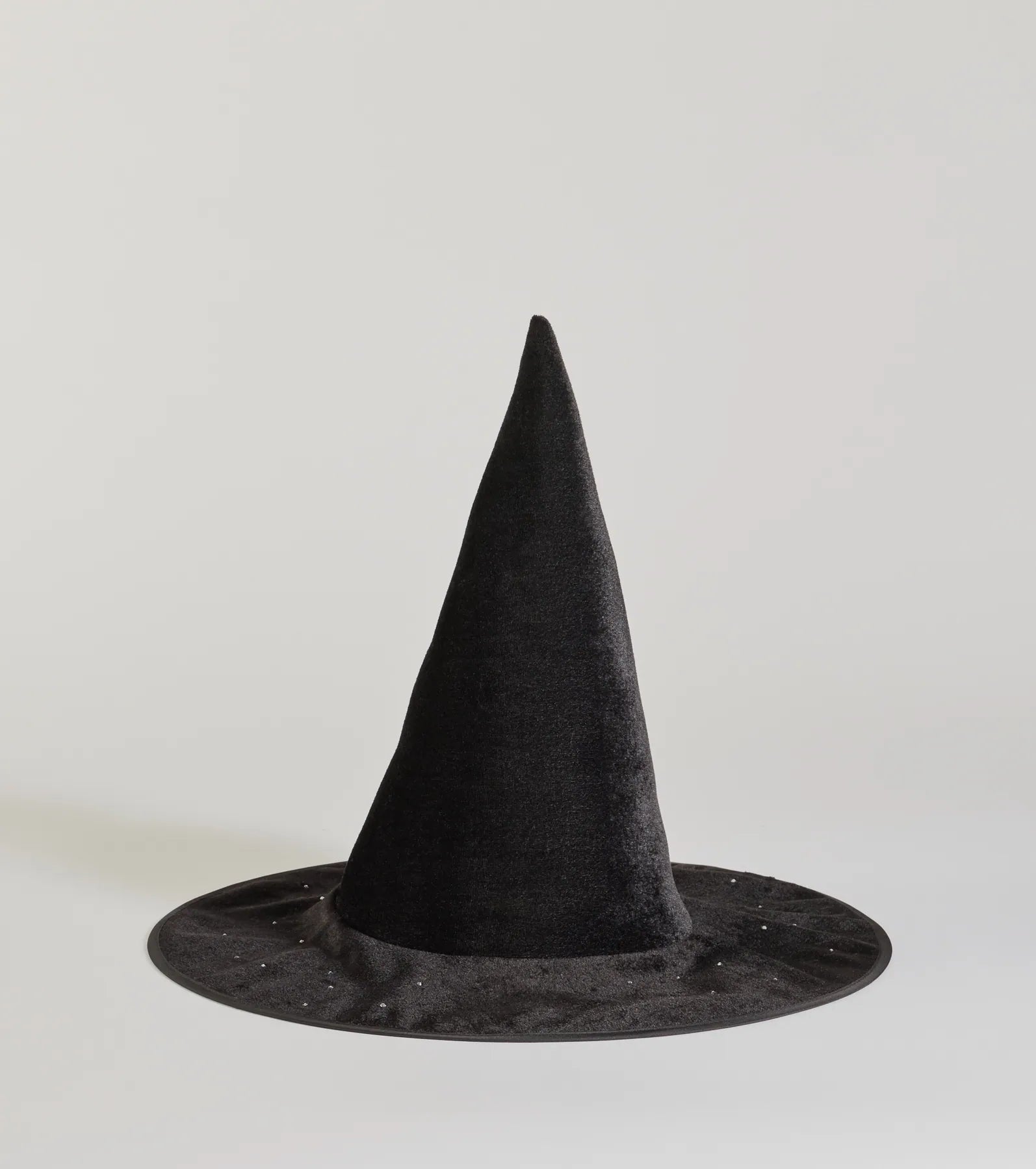 Premium Bewitched Spellcaster Velvet Rhinestone Witch Hat - Ultimate Halloween Accessory