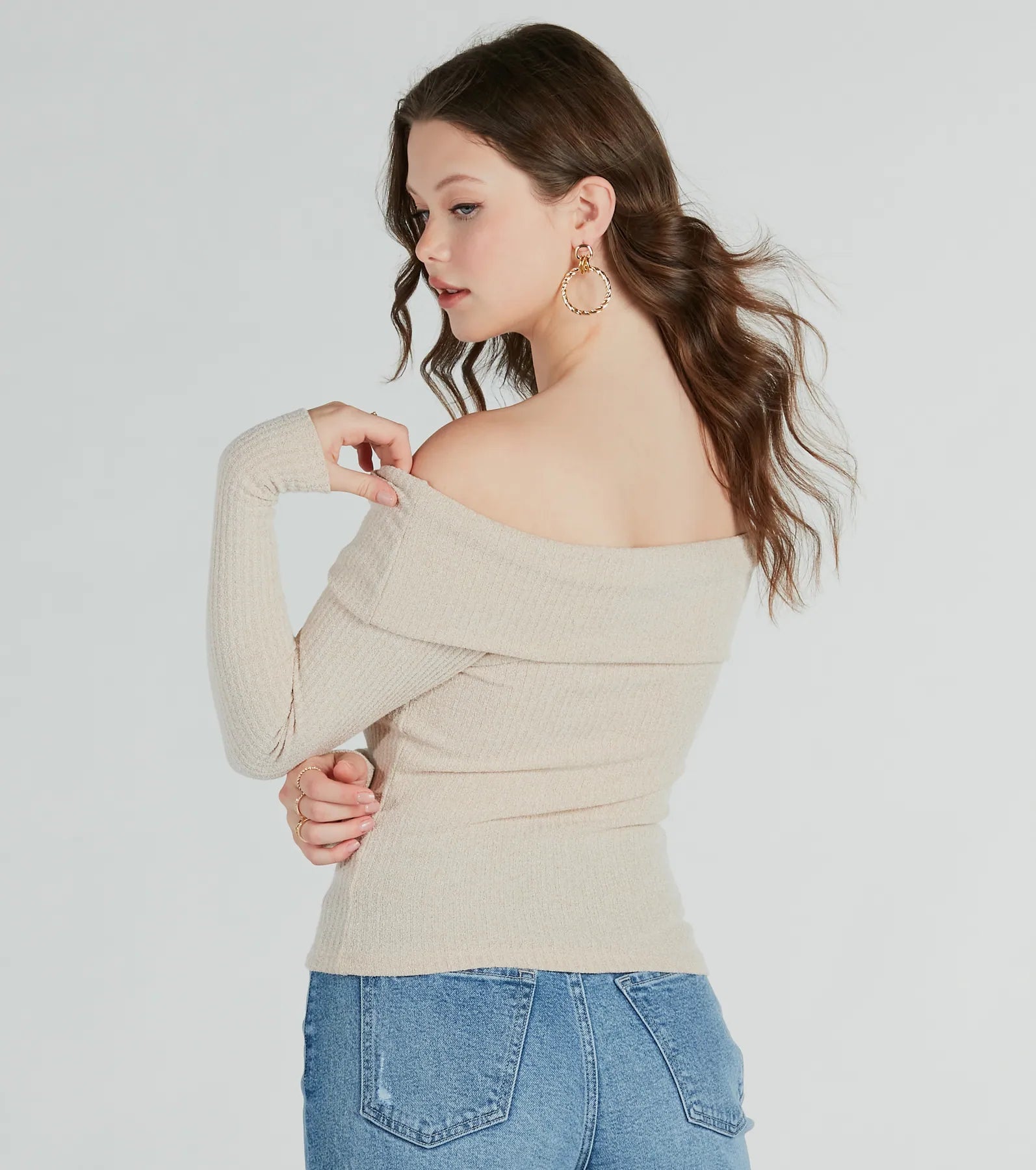 Ultimate Chic Off-The-Shoulder Long Sleeve Top - Elevate Your Style