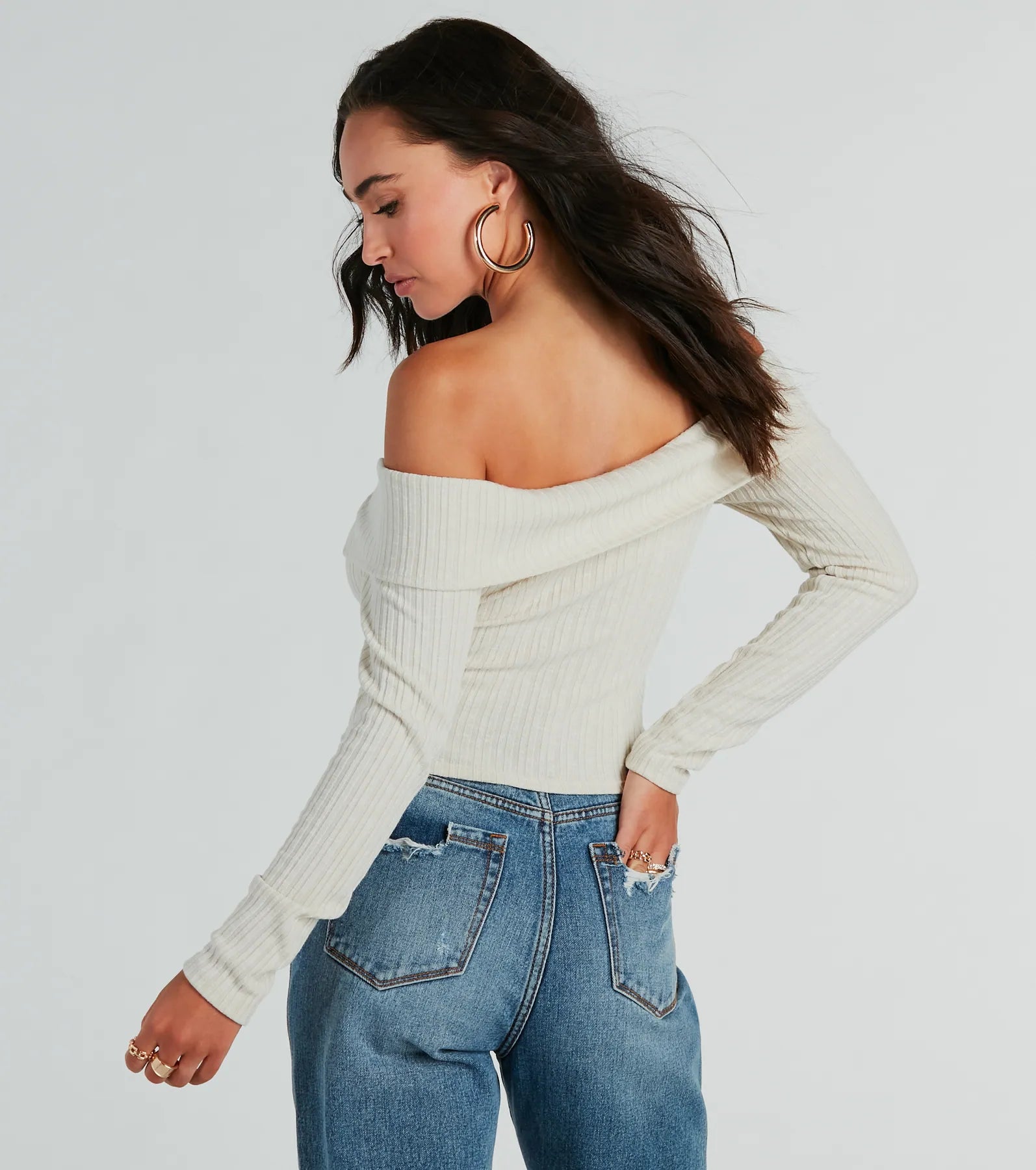 Ultimate Off-The-Shoulder Zip Top - Effortlessly Charming