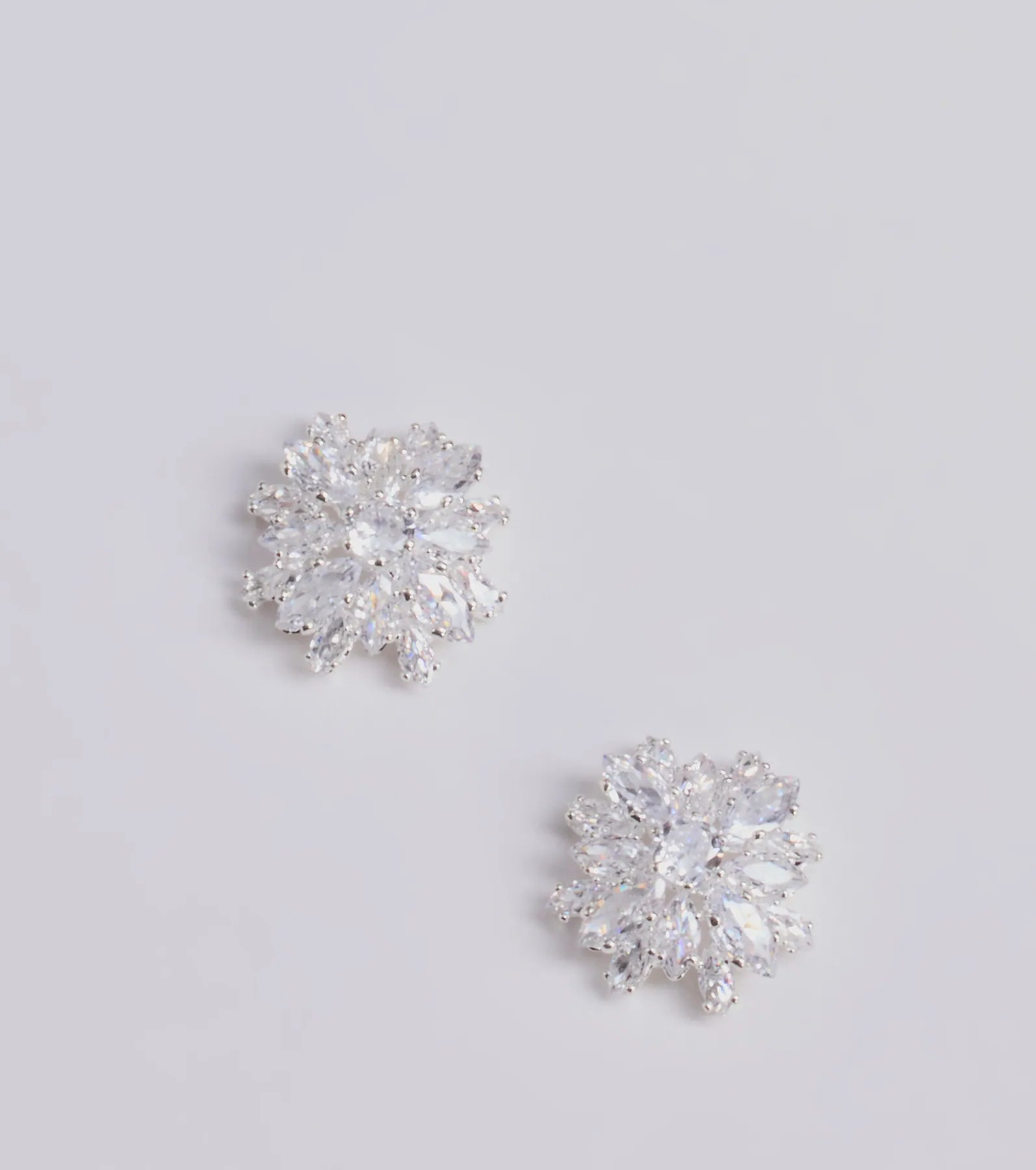 Premium Luxe Glimmer Rhinestone Cluster Stud Earrings - Ultimate Elegance