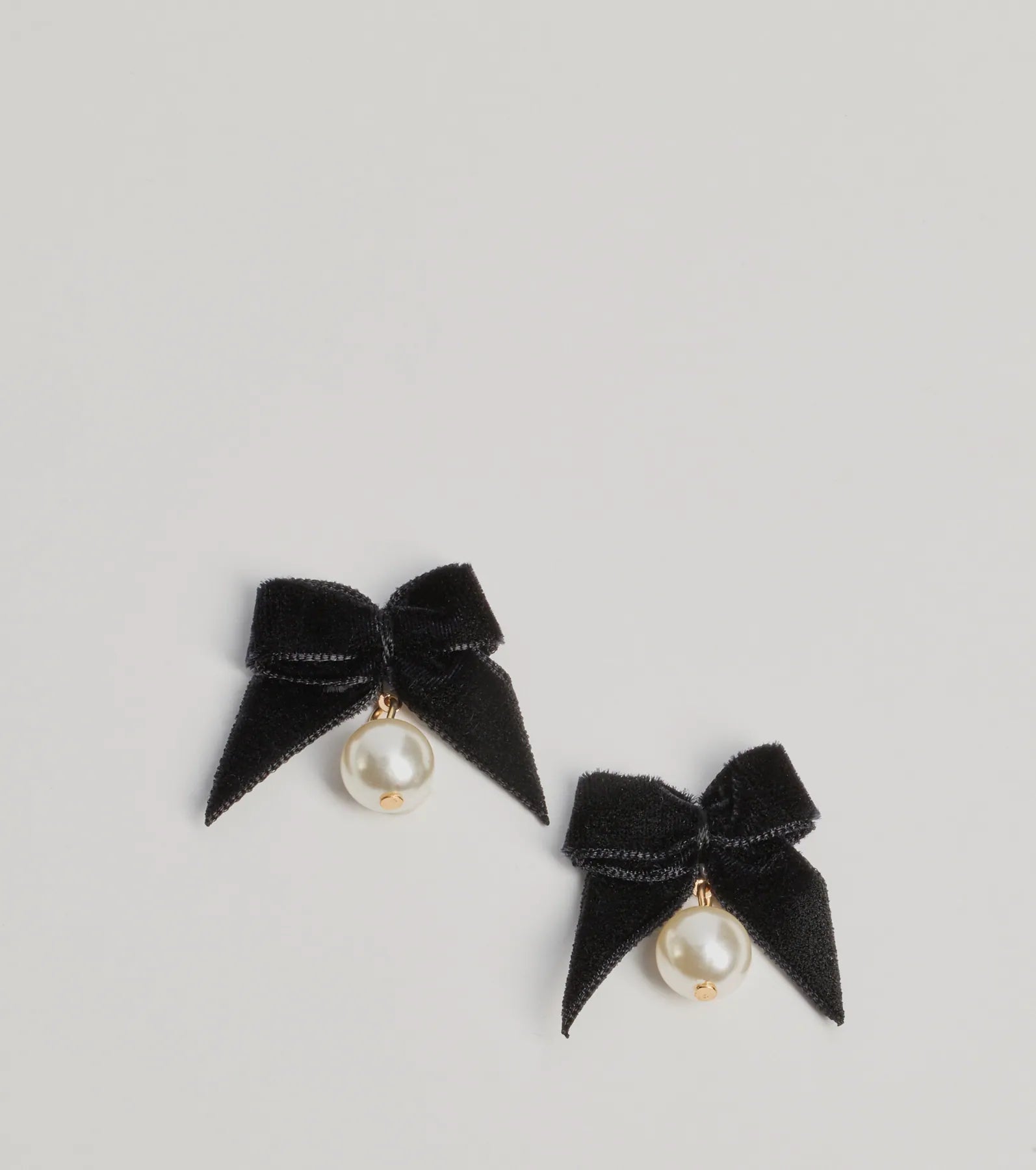 Premium Luxe Velvet Bow Pearl Earrings - Elegant Statement Jewelry