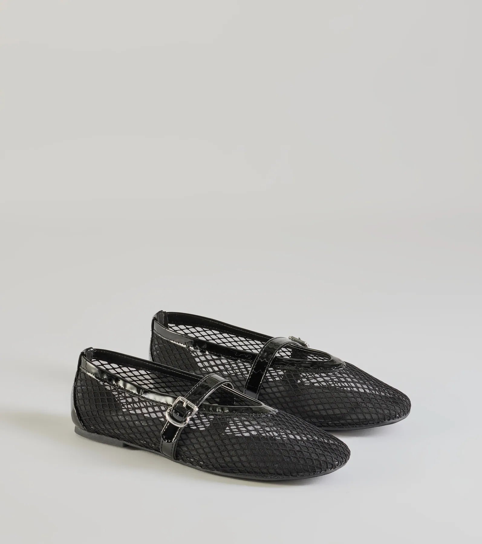 Ultimate It-Girl Fishnet Ballet Flats - Premium Style & Comfort