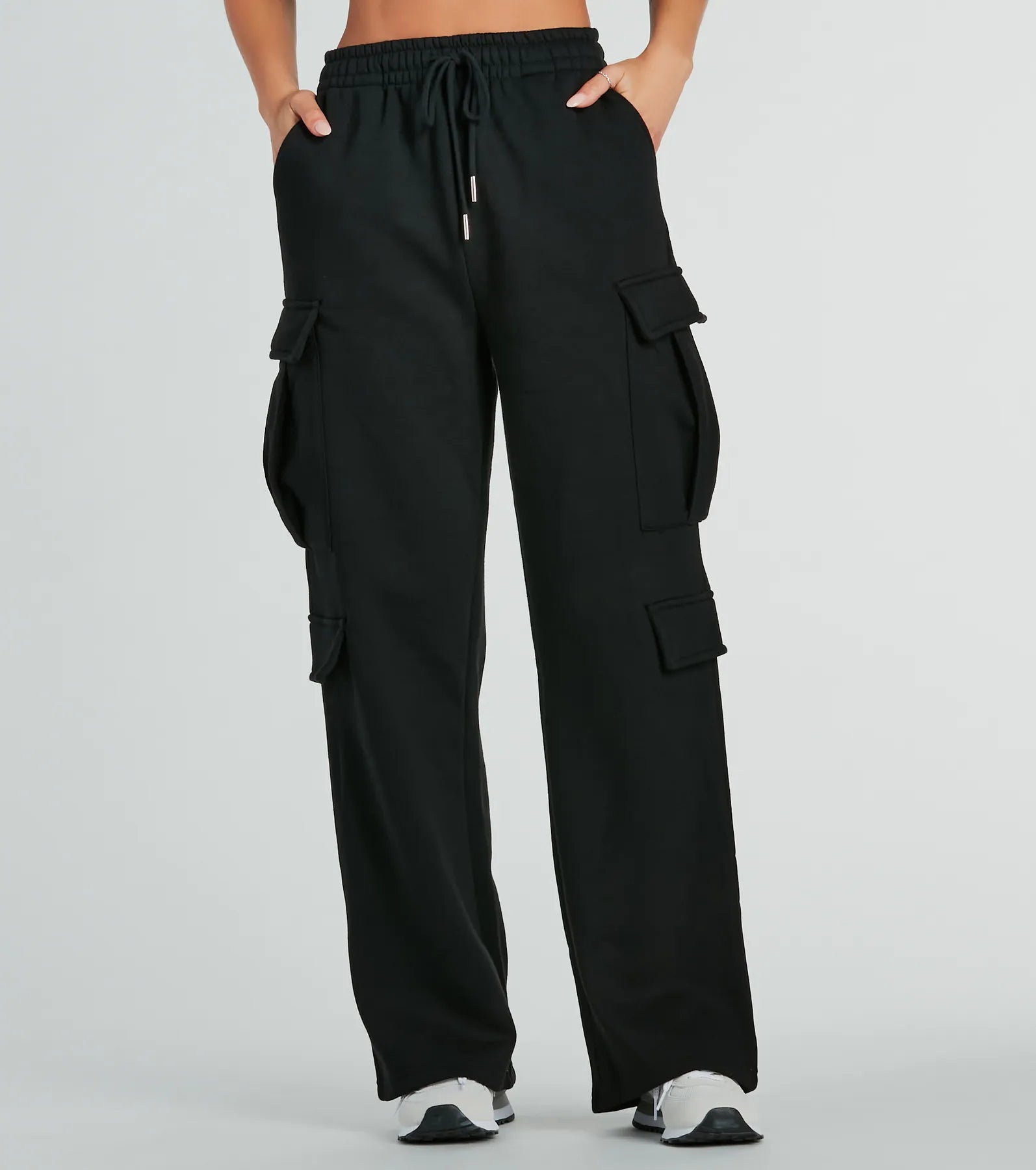 Premium Relaxation Wide-Leg Cargo Sweatpants